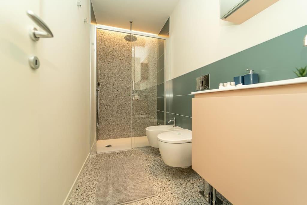 קומו Moderno Appartamento A 200 Metri Dal Duomo מראה חיצוני תמונה