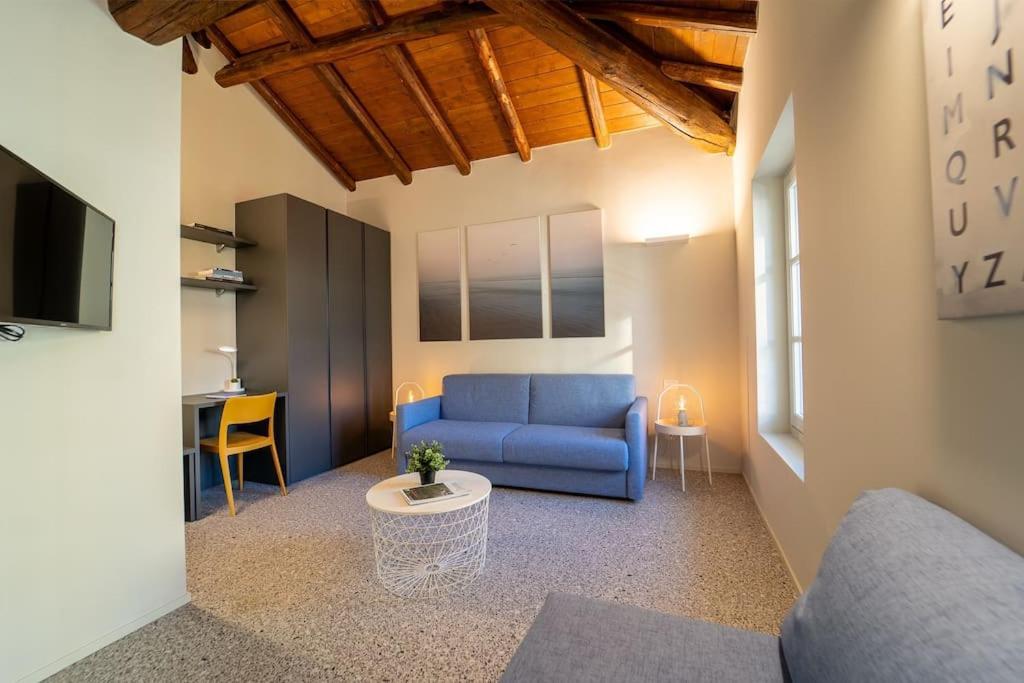 קומו Moderno Appartamento A 200 Metri Dal Duomo מראה חיצוני תמונה