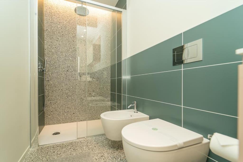 קומו Moderno Appartamento A 200 Metri Dal Duomo מראה חיצוני תמונה
